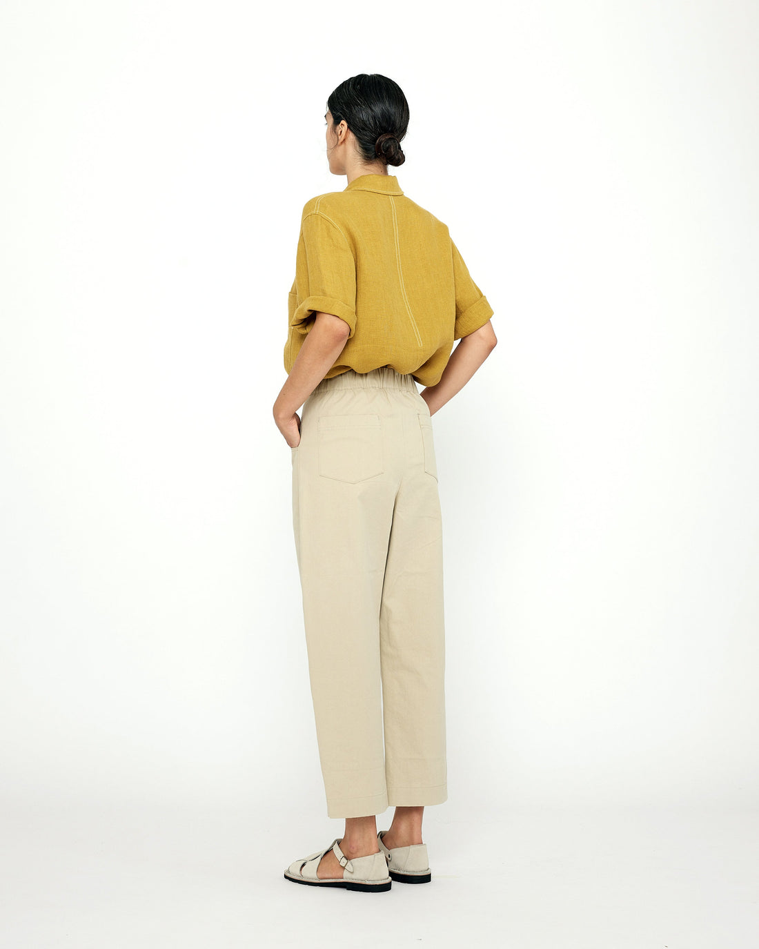 Signature Curve-Legged Trouser - Cotton Edition - Sand Gray