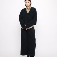 Oversized Ribbed V-Neck - FW24 - Black