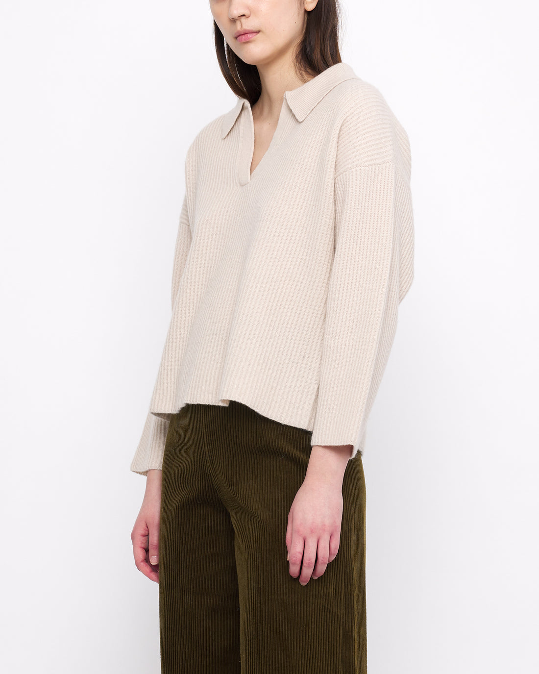 Ribbed Collared V-Neck Jumper - FW24 - Beige-White