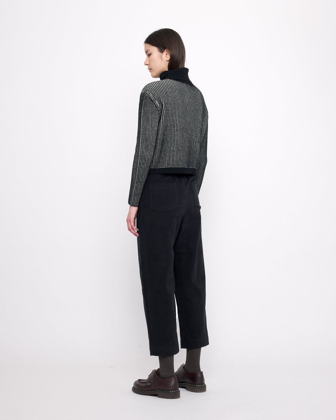 Striped Cropped Turtleneck - Black Stripes