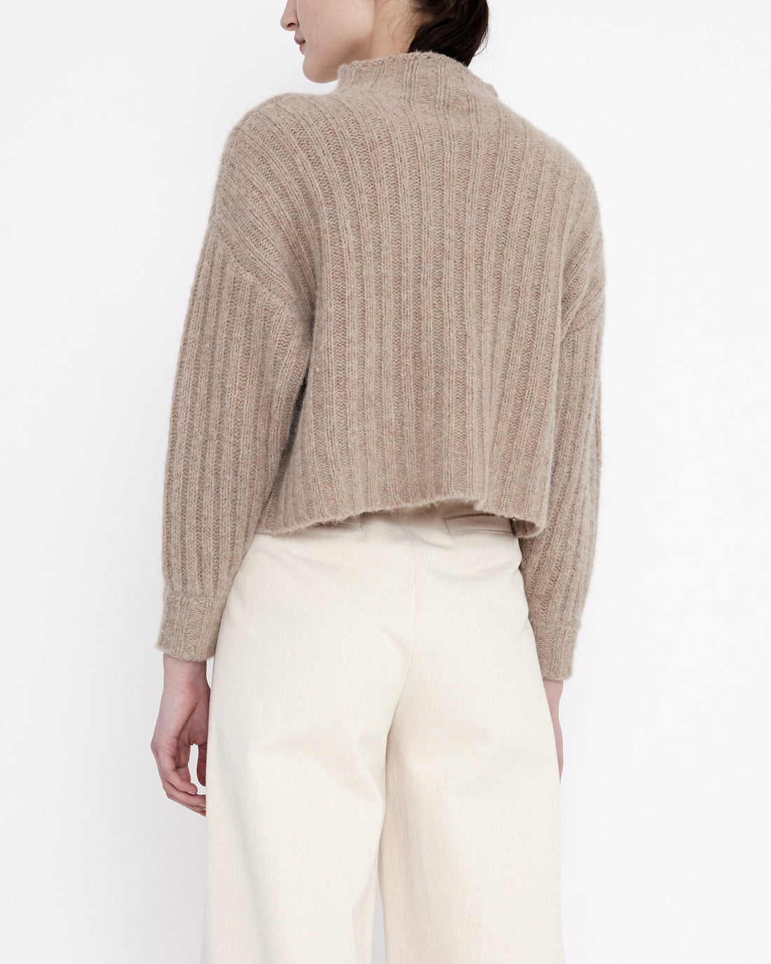 Airy Ribbed Mock-Neck Sweater - FW23 - Oatmeal