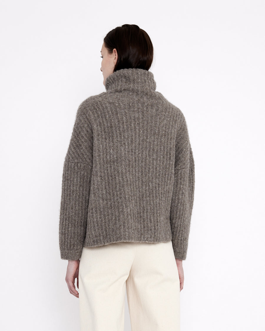 Chunky Turtleneck Sweater - FW23 - Umber
