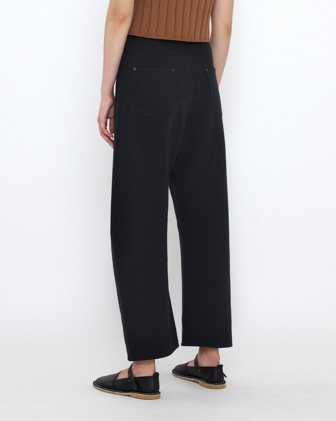 Relaxed Curve Legged Trouser - SS25 - Black