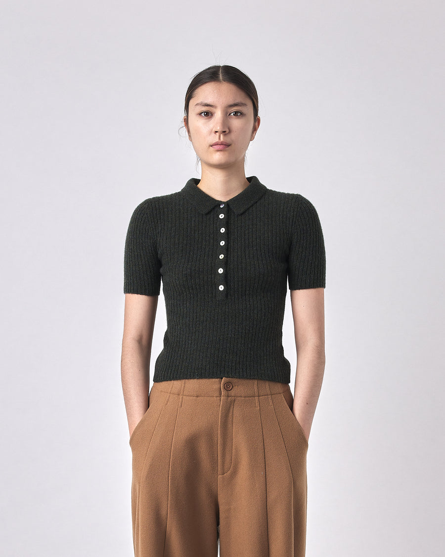 Molly Collared Short-Sleeves - FW23 - Deep Forest