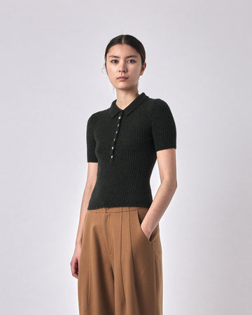 Molly Collared Short-Sleeves - FW23 - Deep Forest