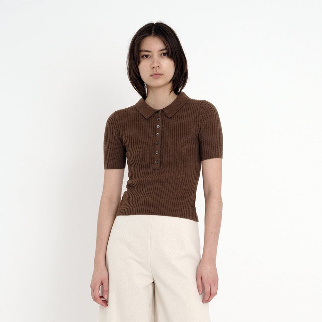 Molly Collared Short Sleeves - FW22 - Brown